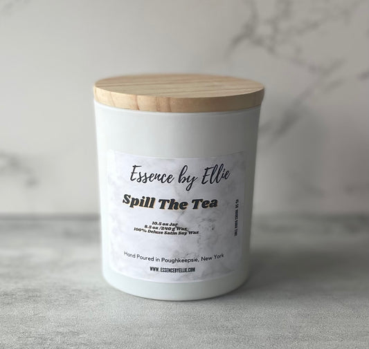 Spill the tea candle is sweet yet herbal prefect for a ladies get together to spill the tea